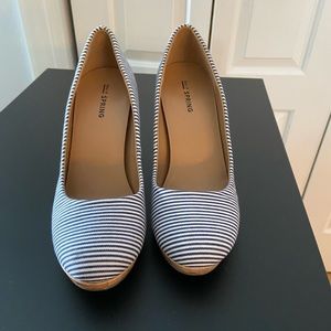 Call it spring pumps size 8